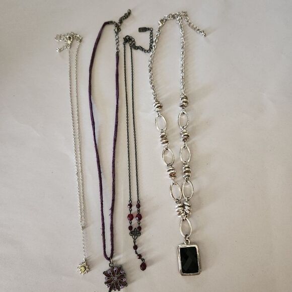 Unbranded Bundle Fashion Jewlery Necklace Set Pendent, Chunky, Beaded Variety - Picture 1 of 8